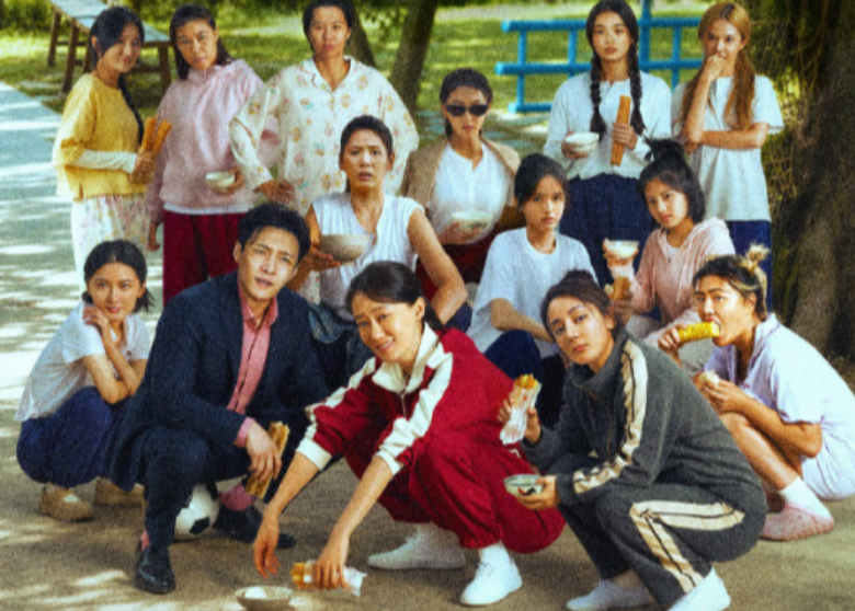 Array离开星爷谁还把我当猴耍？《功夫女足》爆收8亿，却让一代人彻底破防